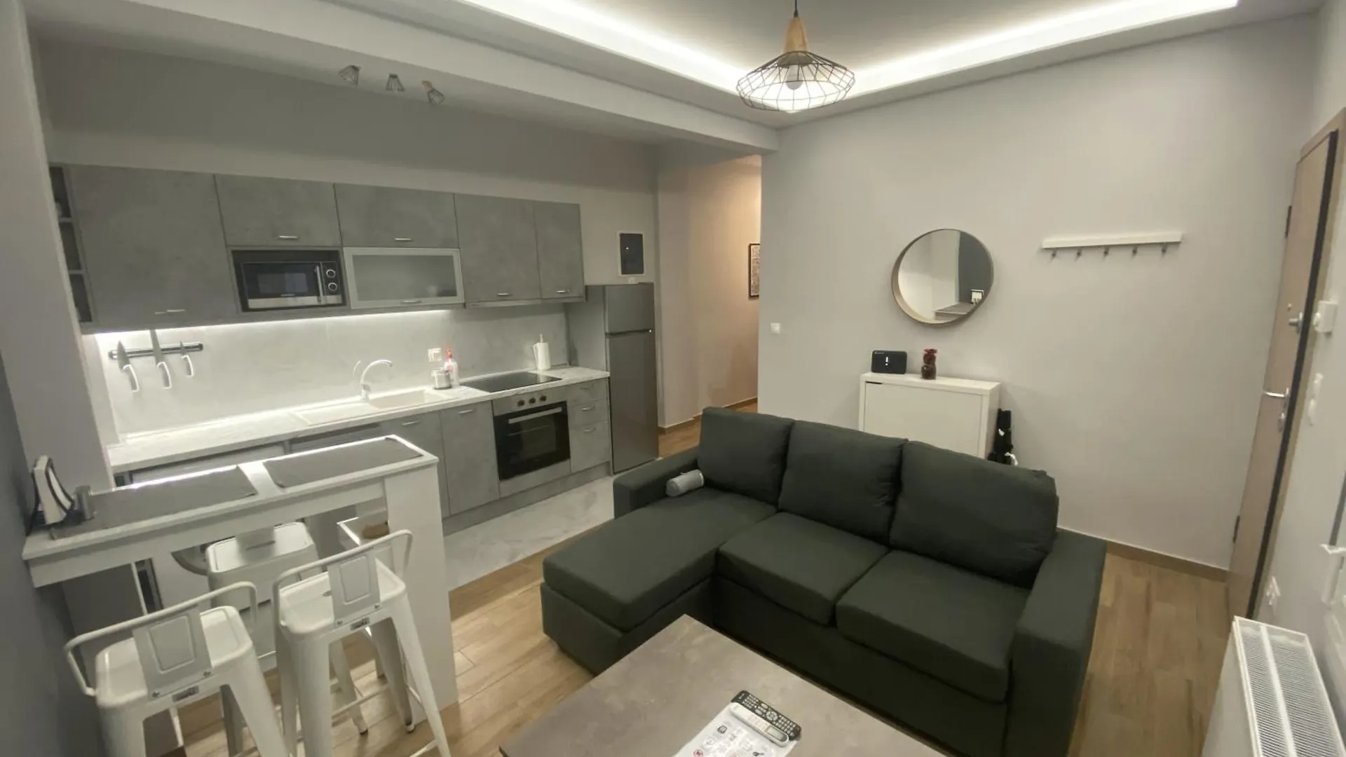 Renovated Apartment With Separate Access Thessaloniki